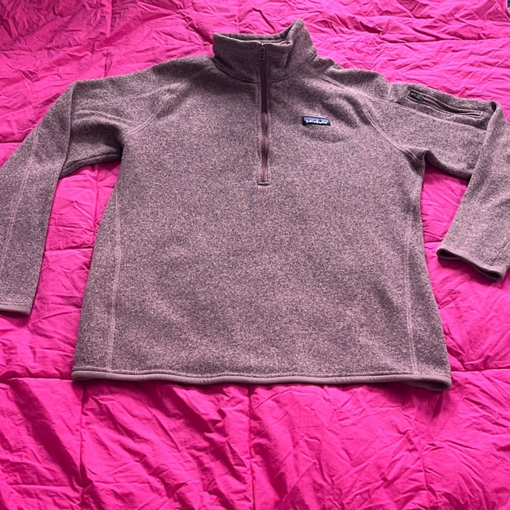 Patagonia Women’s 1/4 zip Heathered Purple Fleece Pullover